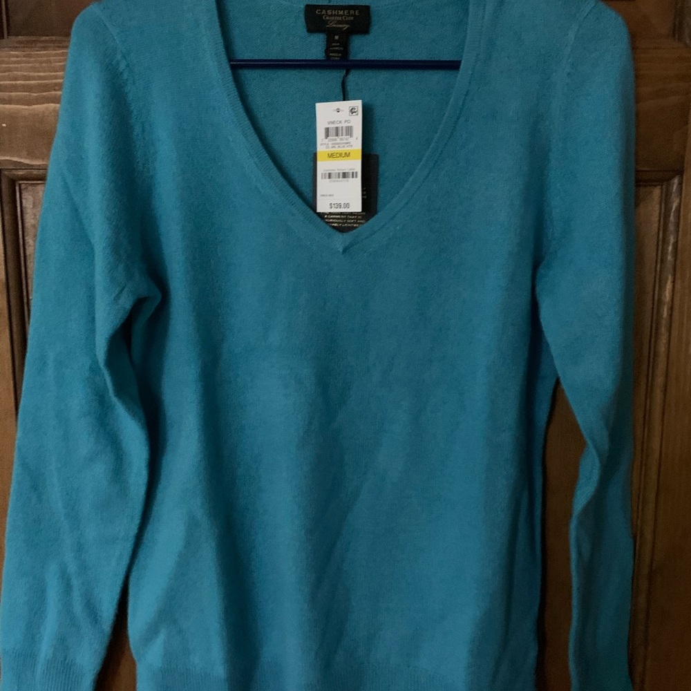 CASHMERE SWEATER